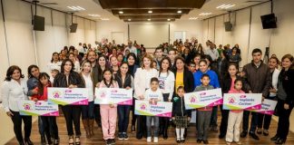 Mariana Gómez entrega apoyos auditivos a niñas, niños y adolescentes en condiciones de vulnerabilidad