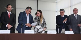 Solicita Gobernador licencia al Congreso local