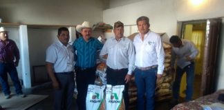 Gobierno del Estado entrega 40 ton. de Semilla de Sorgo en tres municipios