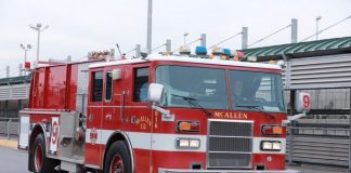 Ciudad de McAllen dona al Estado camión equipado para el combate de incendios