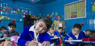 Queda a criterio de padres de familia mandar sus hijos a la escuela