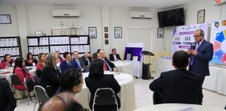 Presentan a titular de la SEP Consejo Técnico Escolar de NL