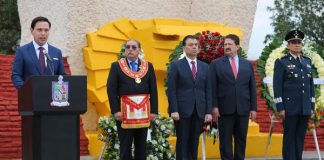 Conmemora NL aniversarios de las Constituciones de 1985 y 1917