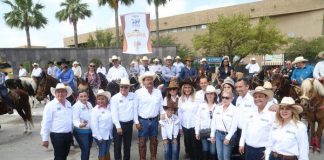 Recorren con Maki 170 jinetes la ruta de la Fundación de Reynosa.