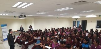 Ofrece Gobierno de Tamaulipas pláticas de derechos humanos en la UAT