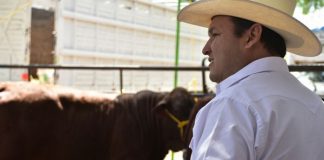 Gobierno del Estado lleva por primera vez Mejoramiento Genético a Cruillas