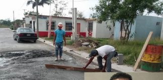 “NO LE DAREMOS EL VOTO AL ALCALDE DANIEL, PORQUE NO SE LO MERECE”