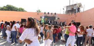 Festejan a mamás en Penal del Topo Chico