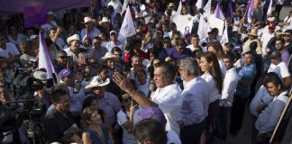 Se reúne Bronco en NL con candidatos independientes