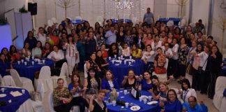 Sostiene Carlos Ulivarri plática con mujeres Riobravenses