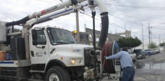 Con sondeo de líneas de drenaje mejor servicio y salud pública