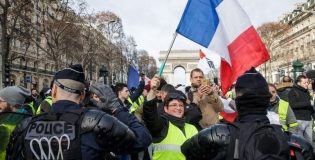 Chalecos amarillos se manifiestan por décimotercer sábado en Francia