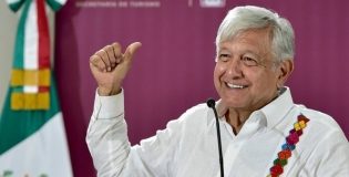 Presidencia itinerante de Andrés Manuel López Obrador