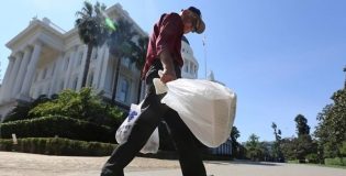 Nueva York, cerca de aprobar una ley para prohibir las bolsas plásticas.