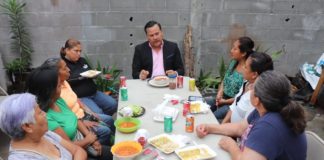 LAS MAMÂS SON EL MOTOR QUE MUEVE EL DISTRITO VII, : ALBERTO LARA BAZALDÛA