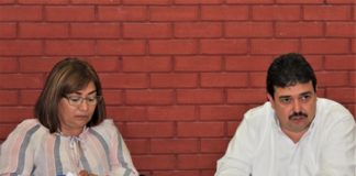 SIEMPRE AL PENDIENTE, ALCALDE DE RIO BRAVO, ATENDIENDO SOLICITUDES DEL SECTOR EDUCATIVO.