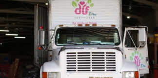 Llega camión con ayuda a Reynosa