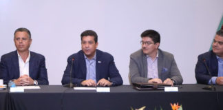 Gobernador sostiene encuentro con empresarios de la Zona Conurbada Sur.