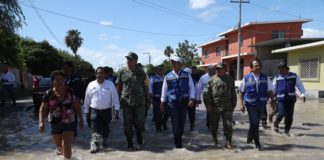 Supervisa Gobernador acciones para atender a la población afectada por inundaciones en Reynosa