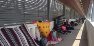 FRENAN A INMIGRANTES CUBANOS, QUE LE BUSQUEN POR OTRA PARTE