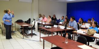 Capacita UAT en prevención de factores de riesgo psicosocial en el trabajo.