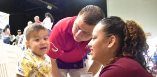 DIF, REYNOSA,APOYA A FAMILIAS CON APARATOS AUDITIVOS