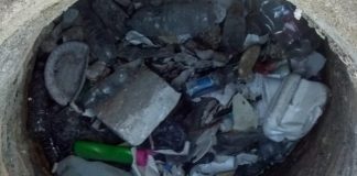 Desechos obstruyen servicio de alcantarillado