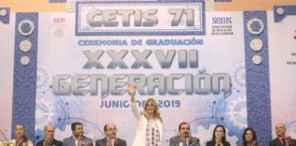 Exhorta Maki Ortiz a jóvenes a seguirse preparando para lograr sus metas