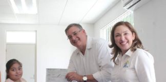 ENTREGA DIF REYNOSA BECAS ITABEC.