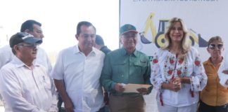 Cumple Maki Ortiz con Paseo de Las Flores.