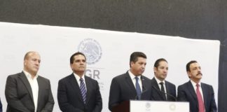 Expone Gobernador de Tamaulipas problemática por tráfico de armas en reunión CONAGO-FGR.
