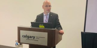 Profesor de la UAT recibe en Canadá reconocimiento internacional.