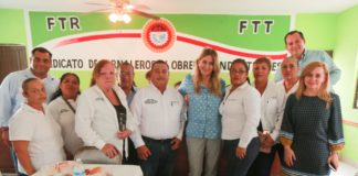 Festejan comerciantes con Maki Ortiz 96 años de su organización.