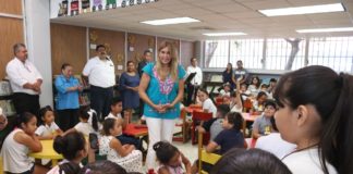 Participan niños y adolescentes en Vacaciones en la Biblioteca.