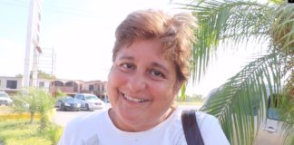 Vecinos del Fraccionamiento Del Río reconocen el trabajo del Gobierno Municipal al realizar el bacheo de la calle Río Grande.