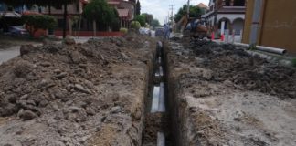 En reparación caído en la José de Escandón.