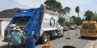 Protege Municipio medio ambiente al retirar carretones y colocar unidades.