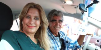 Entregan auto 2019 a ganador del Gran Sorteo Paseo de Verano.