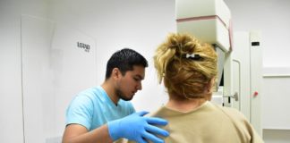 “SÚMATE AL ROSA, SÚMATE AL DIF”