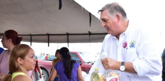 ENTREGA DIF REYNOSA APOYOS EN COLONIAS