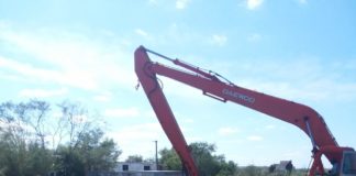 Refuerza Municipio lucha contra el Dengue con desazolve de drenes