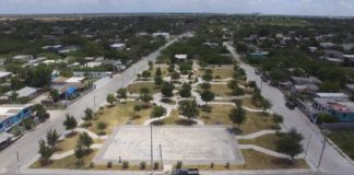 En Río Bravo,Trabaja Parques y jardines en la rehabilitación de plazas públicas.