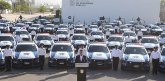 Entrega Gobernador en Victoria 43 unidades tipo Charger y 20 Pick-up