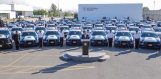 Entrega Gobernador más patrullas a Seguridad Pública