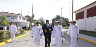 Atestigua Gobernador cambio de mando en Sector Naval La Pesca