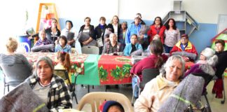 El Sistema DIF Reynosa entrega cobijas a abuelitos de organización “Soy Vecino”
