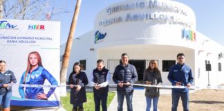 Inaugura Gobernador gimnasio municipal en Ciudad Mier