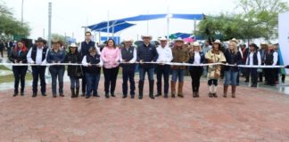 Gobernador entrega Parque de Bienestar en Burgos