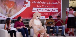 Realizan universitarios concurso y baile en el mes del amor y la amistad