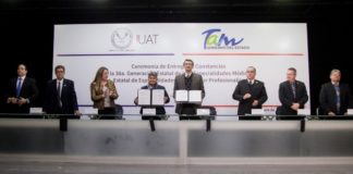 Entregan UAT y Secretaría de Salud a egresados de especialidades médicas